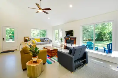 Image de Quaint Charlottesville Home < 10 Mi to Dtwn!