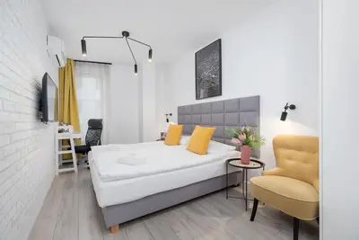Image de Miodowa 42 | Comfortable Studio | Air conditioning