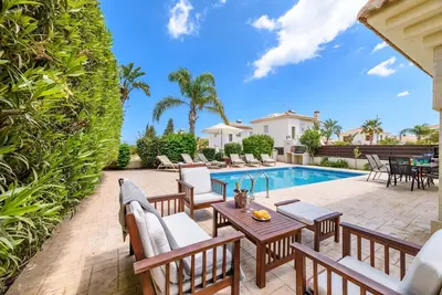 Image de Villa Alexander - Charming Kapparis Getaway