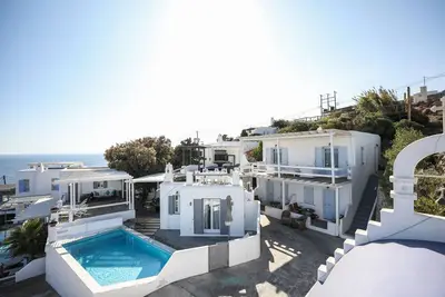 Image de Grand Panoramic Villa Ozar