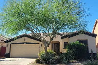 Image de Resort Living at Your Own Desert Retreat - Beautiful, Newly Updated Home.