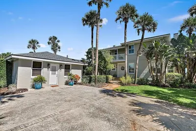 Image de Luxurious Oceanfront Home steps from The Ponte Vedra Inn & Club