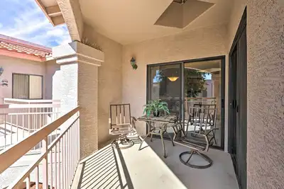 Image de Extended Arizona Getaway w/ Pool Access!