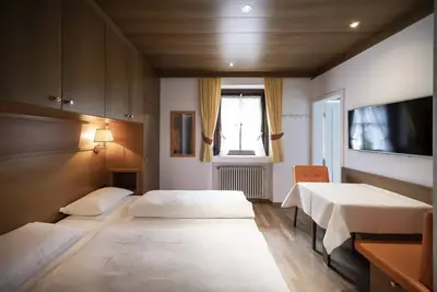 Image de \"Villa Stella Appartement N 76\" Près de la remonte-pente avec Wi-Fi et jardin
