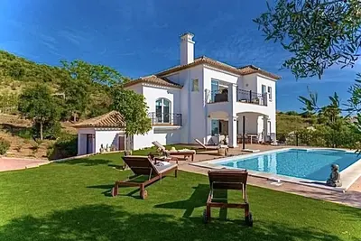 Image de Villa Latina Golf en privilegiada área