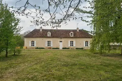 Image de Maison de vacances en Brenne avec piscine partagée, grand jardin et tout confort inclus