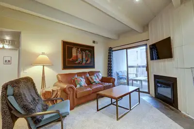 Image de 2 Bedroom Condo Just off Frisco Main Street. B207