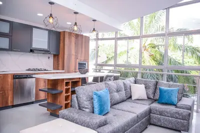 Image de Penthouse Roof inside Lleras Duplex 3 Bedroom Ac Hot Tub