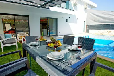 2 Bedroom Villa With Prvate Pool And Jacuzzi In Kalkan Patara