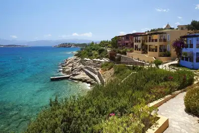 Image de Candia Park Village