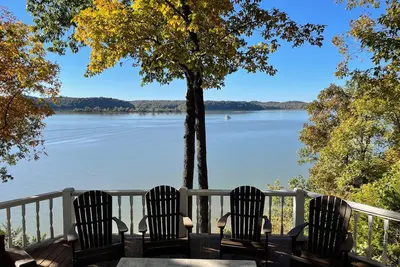 Image de Incredible Views, Lakefront, Room for Everyone