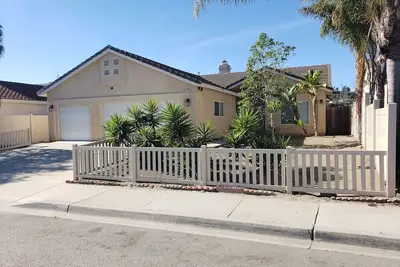 Image de Family & Military-Friendly 4br/2ba \nNear Camp Pendleton, Legoland & Coastal Fun