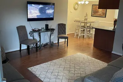 Image de Best Entire 1Bed\/2Bath at its rate