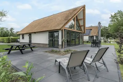 Image de Farm Lodge 676 - Trois Chambres Resort, Couchages 6