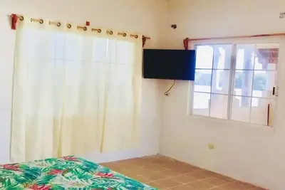 Image de Private studio 5 minutes from the beach by car, facing the river, pet friendly