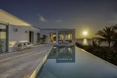 Image de Villa Bisous Caribbean Kisses Grand Ocean Views