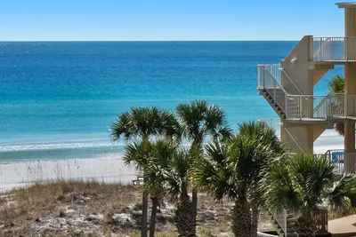 Image de 🌞Fabulous Sunsets~Peek-a-Boo Gulf View~Pool~1br SunDestin 416