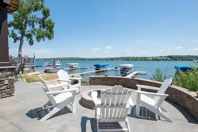 Image de Grayshores Getaway: Spectacular Sunrise Views on Conesus Lake!