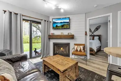 Image de Hillside Getaway in Ellicottville w/ pool nearby! Sleeps 4!