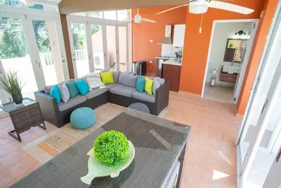 Image de Located just steps from Rincon's most beautiful beaches and local restaurants