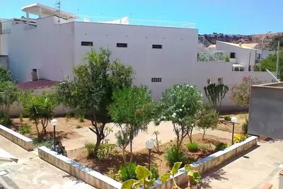 Image de Vacation house (two-bedroom) included in a residence with large equipped terrace
