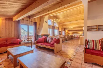 Image de Arcs 2000: 32 personnes, Chalet entier avec vue Mont Blanc et proche des pistes