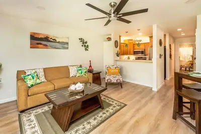 Image de Remodeled ground floor 2bd/1ba Condo-Walk to Beach, Restaurants  N Stores in Min