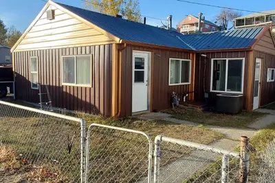 Image de Cozy one bedroom, newly remodeled.