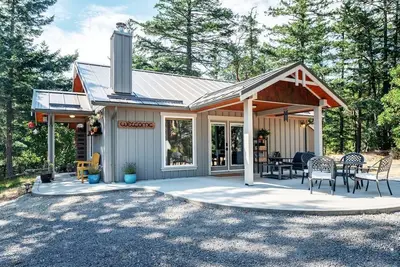 Image de Smoky Mountain Retreat-The Forest Cabin