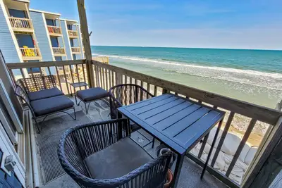Image de Topsail Reef 252 - Cozy Oceanfront Condo!