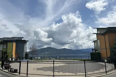 Image de lakefront!