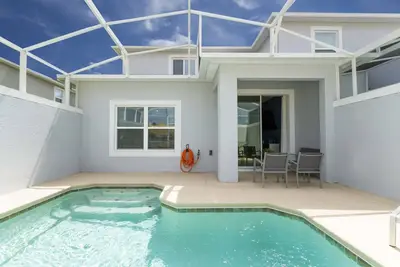 Image de 1180 Cd - Magical 5br Townhome with Pool