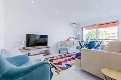 Image de 2 pièces cozy à 5 minutes à pied de la Croisette