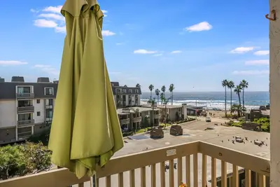 Image de South Facing  2 bdrm condo-  Super close to beach  - C300 North Coast Village