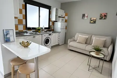 Mahostly Apartment Comillas Pf