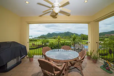 Image de Del Mar 4g, 3Bdrs, 2Bath, 2nd Floor