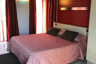 Image de Chambre double spacieuse à Alba