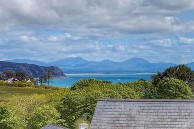 Image de Min Y Nant, pet friendly, country holiday cottage in Abersoch