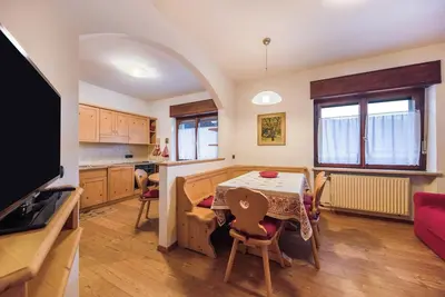 Image de Appartement \"La Pratolina\" avec vue sur la montagne, terrasse et jardin
