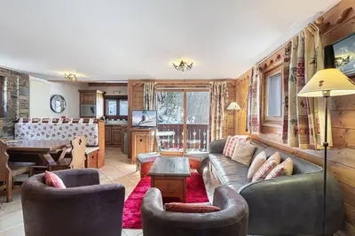 Image de Duplex lumineux avec terrasse, piscine et spa à Méribel, accès direct aux pistes