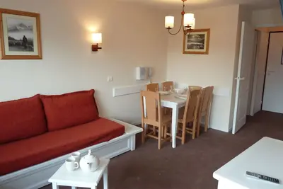 Image de Agréable 2 pièces avec balcon et accès skis aux pieds, quartier calme
