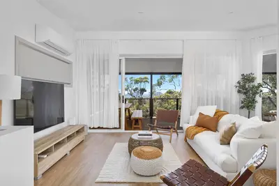 Image de Seascape Retreat - Magnificent 5 Bedroom Hinterland Home with Water views