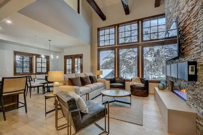 Image de New, Majestic Mountain Manor - ski-in\/out to Snowbird