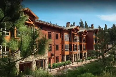 Image de Luxury 2 Bedroom 2 Bath Plus Den In Northstar Village