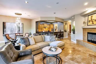 Image de Awesome Troon North 3/3 Pinnacle Peak Condo. Across from the Four Seasons Resort