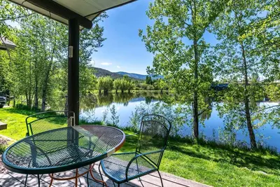 Image de Adventure Awaits! Dog-Friendly, Gorgeous Mountain Views, Trail Access, and Convenient Washer/Dryer