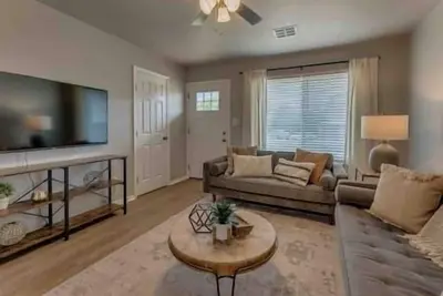 Image de 2-Bedroom Cottage w/ King bed