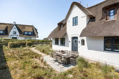 Image de Ferienhaus Dünemwai Miarwüfki - Stilvoll. Reet. Kamin. - Ferienhaus Dünemwai \"miarwüfki\" - Objekt-id