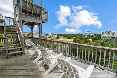 Image de Summer Savings - Soundside Dog Friendly Home with Pool, Hot Tub, and Game Room