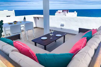 Image de Charming Apartment And Solarium By The Sea